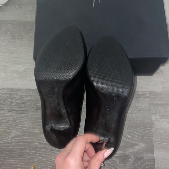 Giuseppe Zanotti spiked booties - Picture 4 of 5